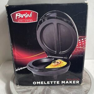 Parini Non-Stick Omelette Maker Electric Breakfast Cooker w Box